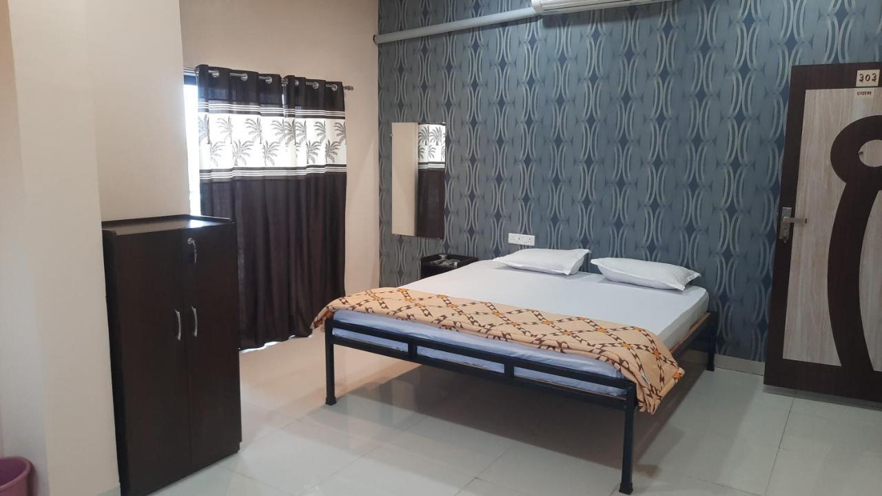 Hotel Hariram Tower Wardha Dış mekan fotoğraf